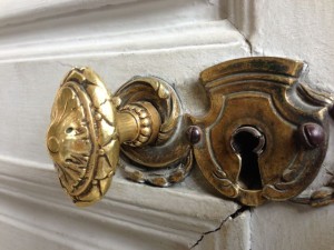 DoorKnob lock - Mr Locksmith Vancouver